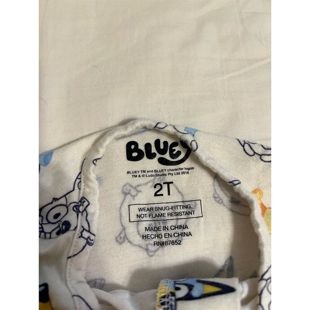 Bluey Toddler One-Piece Full-Zip Pajama Sleeper 2T White Bluey & Bingo